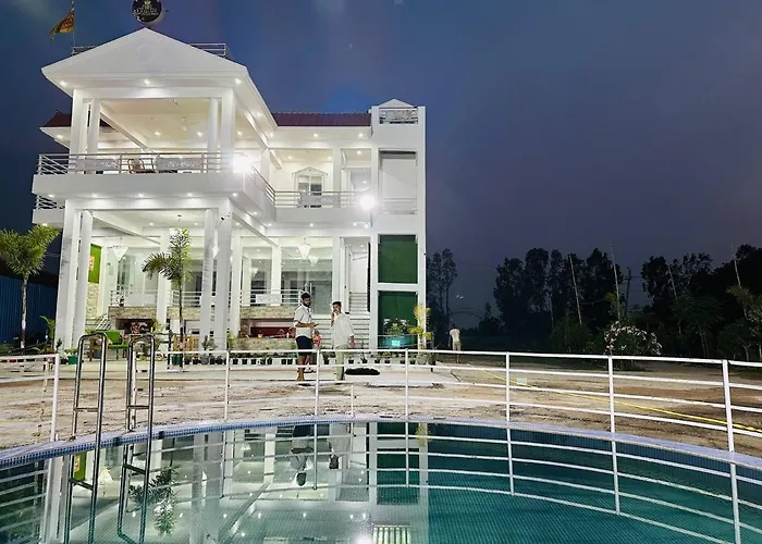 Rd Palace And Resort