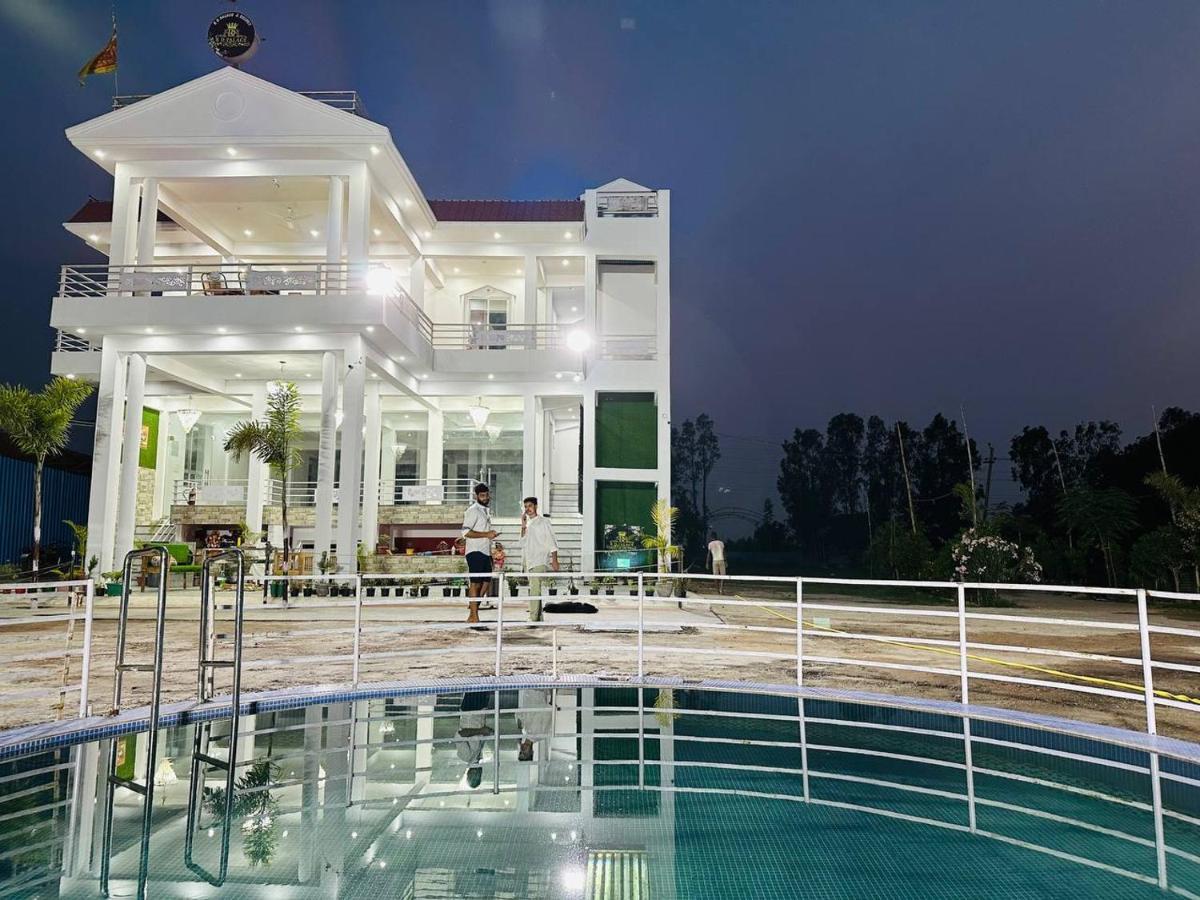 Rd Palace And Guest house Lucknow